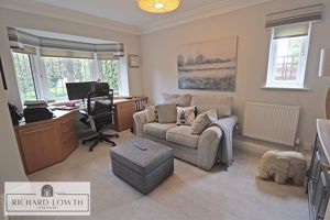 Sitting Room/Study- click for photo gallery